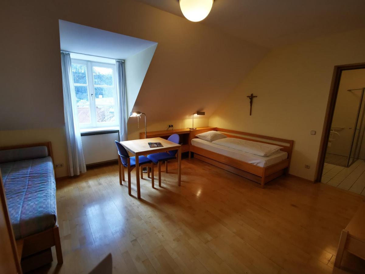 מלון בורגהאוזן Haus Der Begegnung Heilig Geist מראה חיצוני תמונה